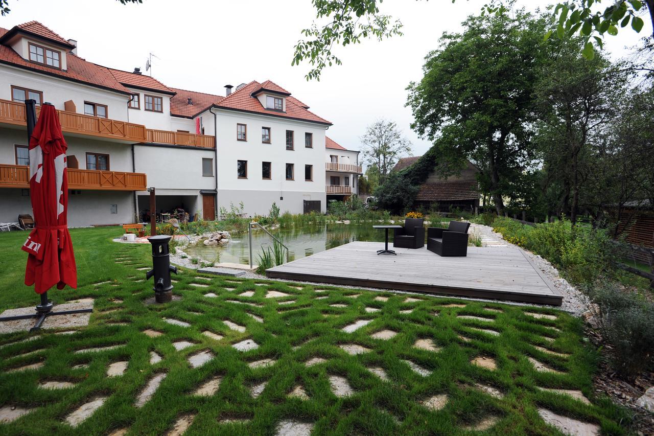 Hotel Geier Bad Schonau Exterior photo